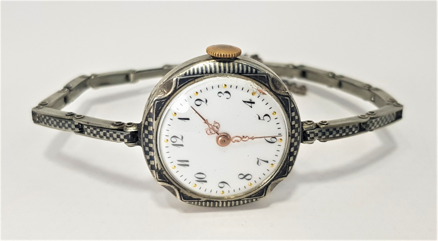 1900'LERDEN SAVATLI GÜMÜŞ BAYAN KOL SAATİ 