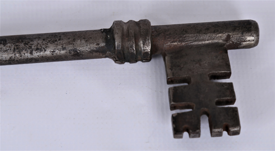 40 CM DEV BOY ANAHTAR