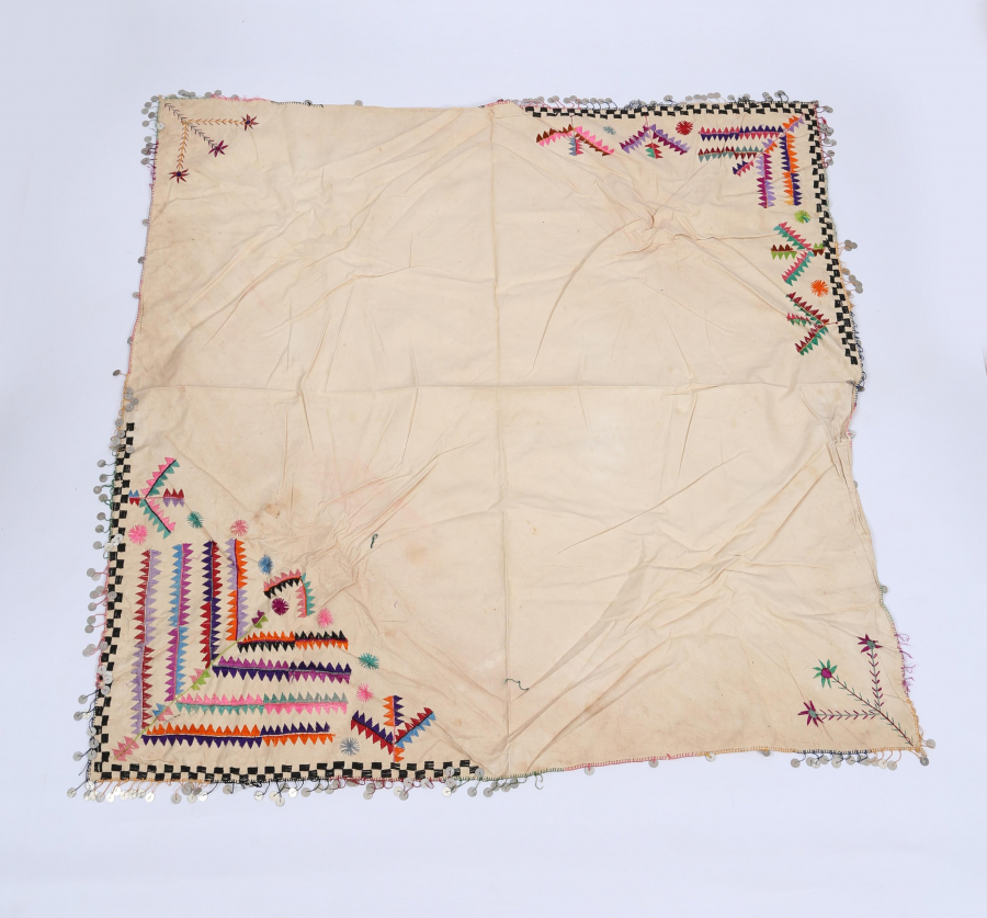 EGE GÖLGESİ İŞLEMELİ BELLİK 