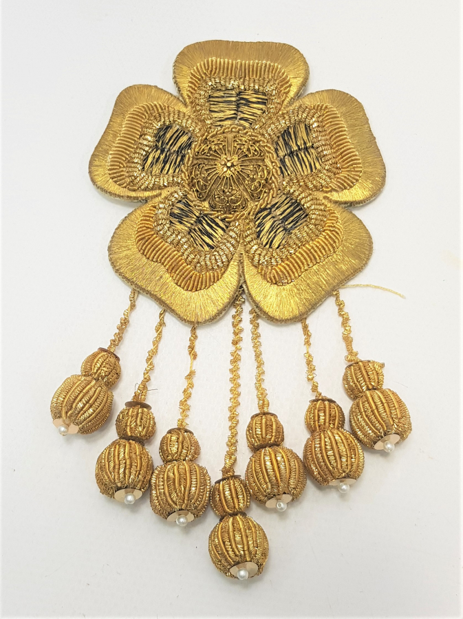 OSMANLI DÖNEMİ ALTIN VE SIRMA İŞÇİLİKLİ GELİN SÜSÜ 