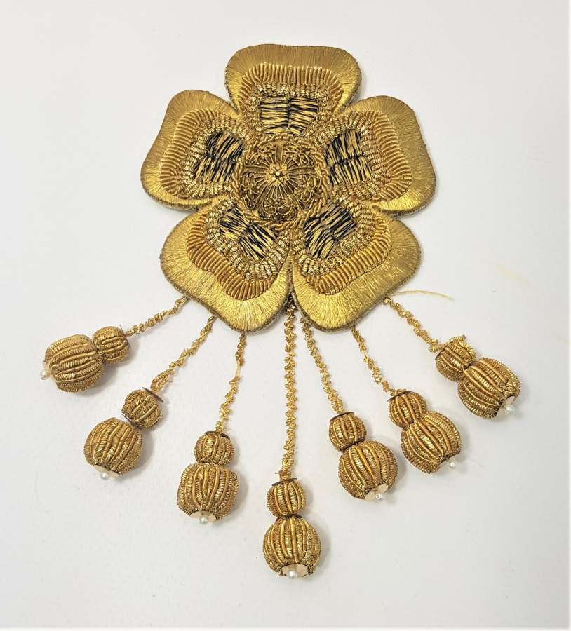 OSMANLI DÖNEMİ ALTIN VE SIRMA İŞÇİLİKLİ GELİN SÜSÜ 