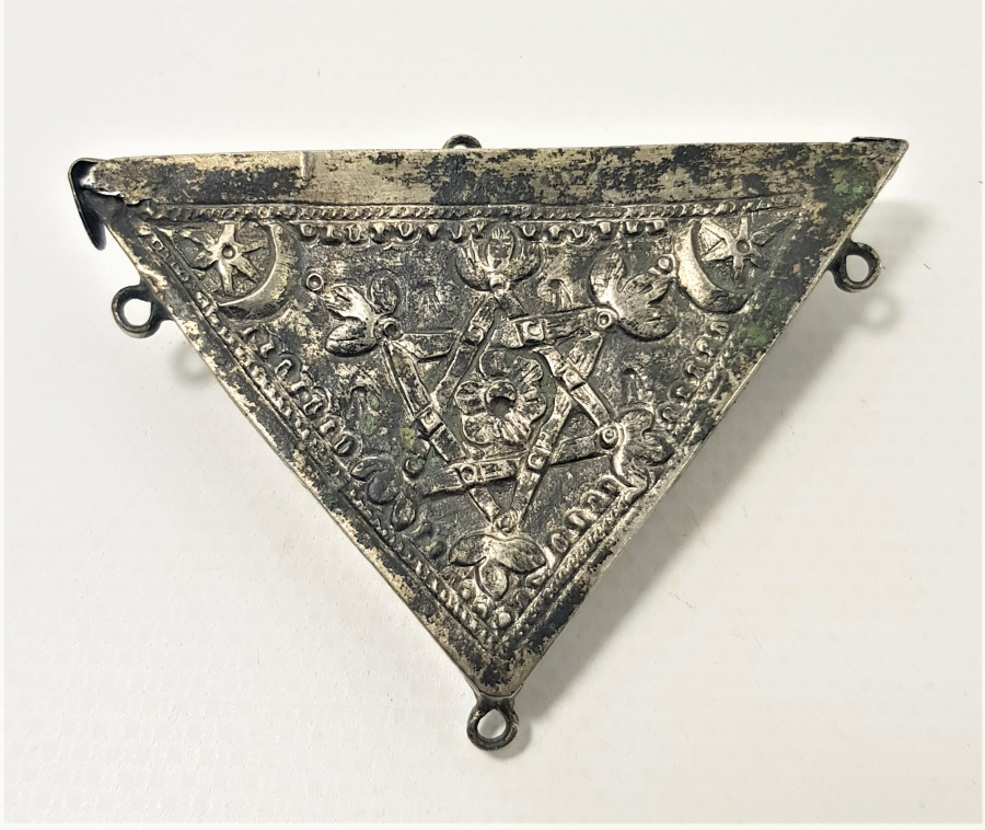 OSMANLI DÖNEMİ AY YILDIZ, DAVUT YILDIZI VE CAMİ MOTİFLİ GÜMÜŞ HAMAYIL 