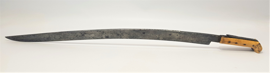 OSMANLI DÖNEMİ MORS DİŞİ SAPLI YENİÇERİ YATAĞAN KILICI