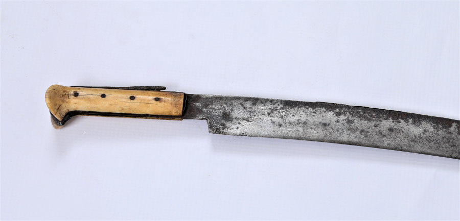 OSMANLI DÖNEMİ MORS DİŞİ SAPLI YENİÇERİ YATAĞAN KILICI