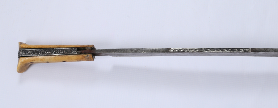 OSMANLI DÖNEMİ MORS DİŞİ SAPLI YENİÇERİ YATAĞAN KILICI