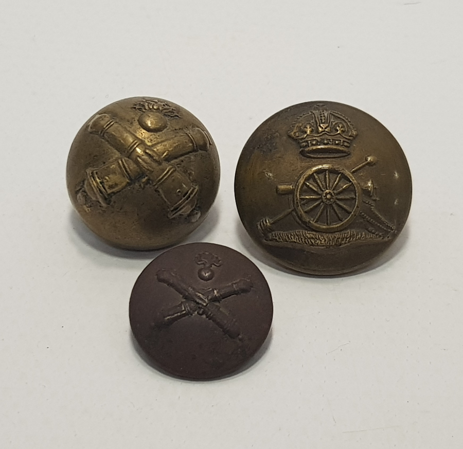 1. DÜNYA SAVAŞI 3 ADET TOPÇU SUBAY DÜĞMESİ 