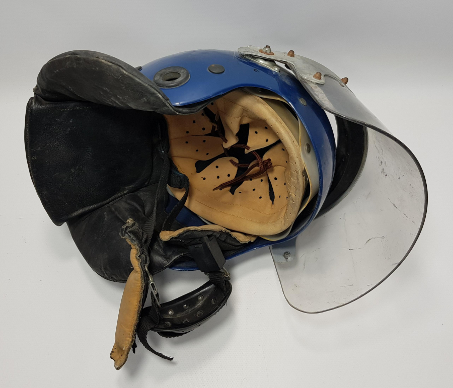 1970-1980'LERDEN POLİS KASKI 