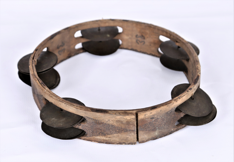 ESKİ AYI OYNATICISI TEF 