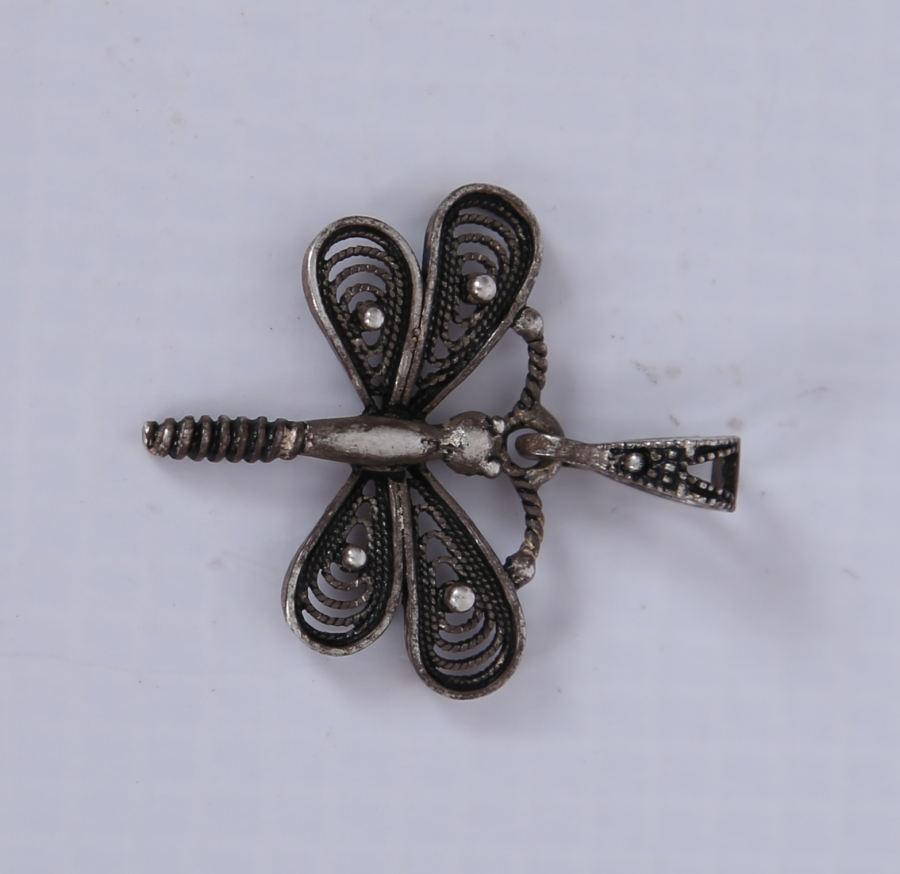 TELKARİ İŞÇİLİKLİ KELEBEK KOLYE UCU