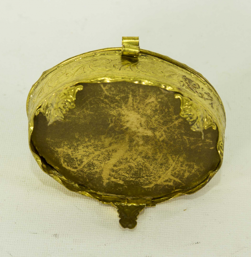 ALTIN VERMEYLİ KRİSTAL CAMLI MÜCEVHER KUTUSU