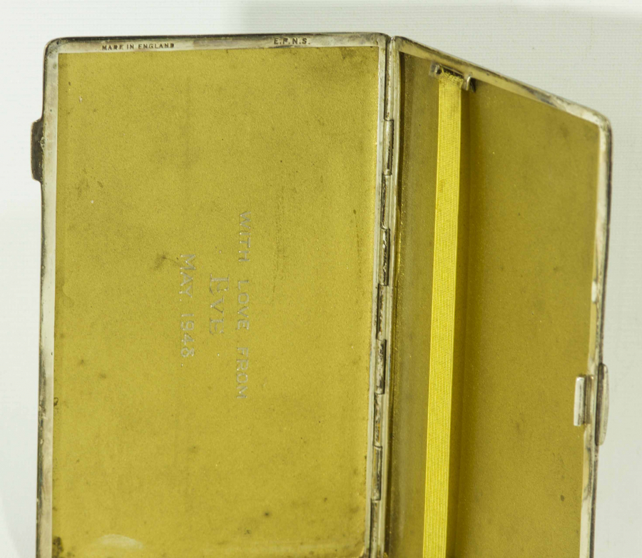 GÜMÜŞ KAPLAMA DAMGALI SİGARA KUTUSU