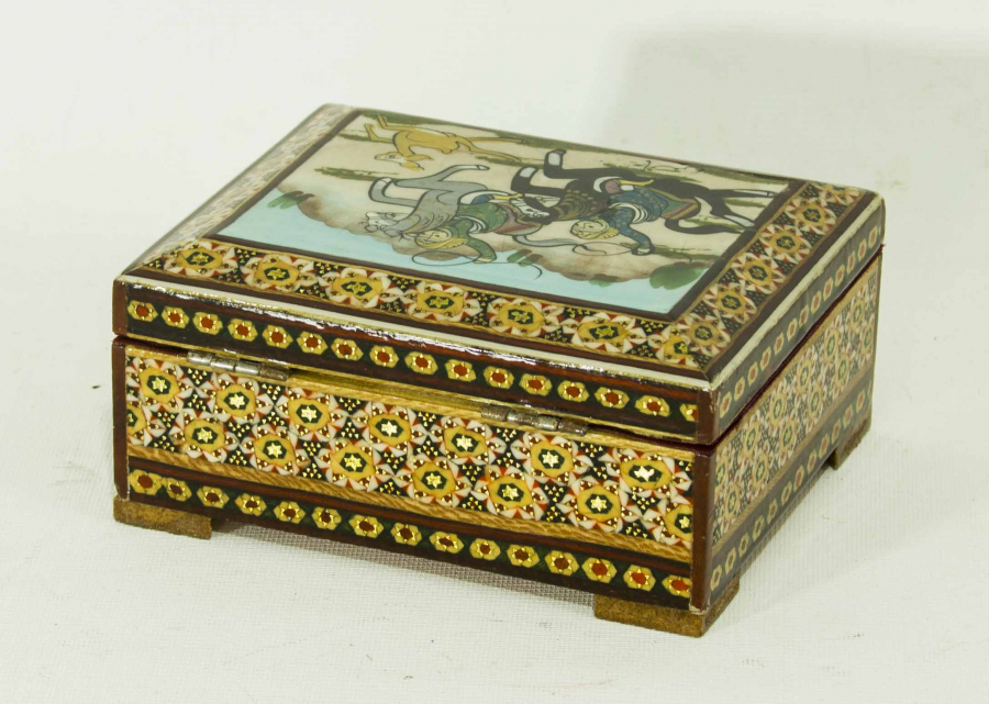 İRAN İSFAHAN İŞİ EL BOYAMA İMZALI AHŞAP KUTU