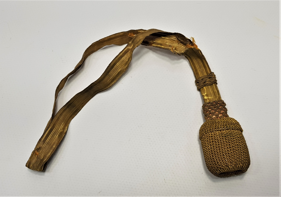 SUBAY KILICI PÜSKÜLÜ 