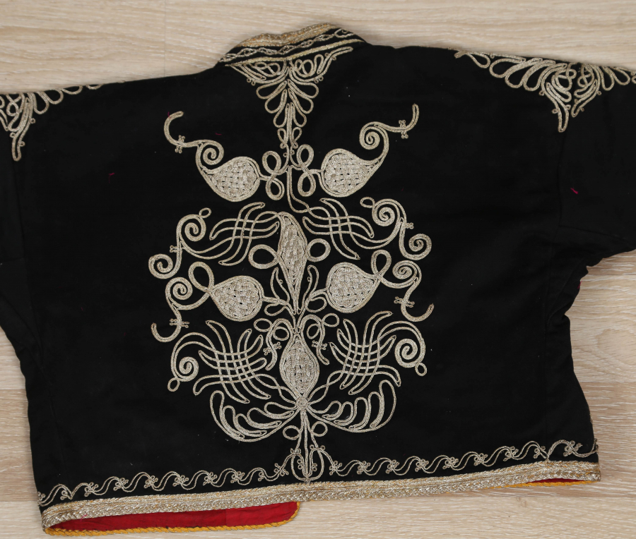 OSMANLI DÖNEMİ ÇUHADAN MAMUL SIRMA İŞÇİLİKLİ GELİN CEPKENİ