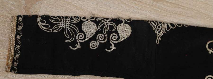 OSMANLI DÖNEMİ ÇUHADAN MAMUL SIRMA İŞÇİLİKLİ GELİN CEPKENİ