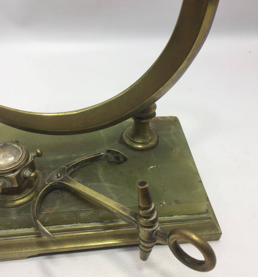 OSMANLI DÖNEMİ NADİR FORMDA MASA ÜSTÜ CEP SAATİ STANDI