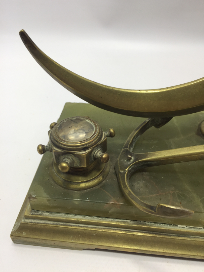 OSMANLI DÖNEMİ NADİR FORMDA MASA ÜSTÜ CEP SAATİ STANDI