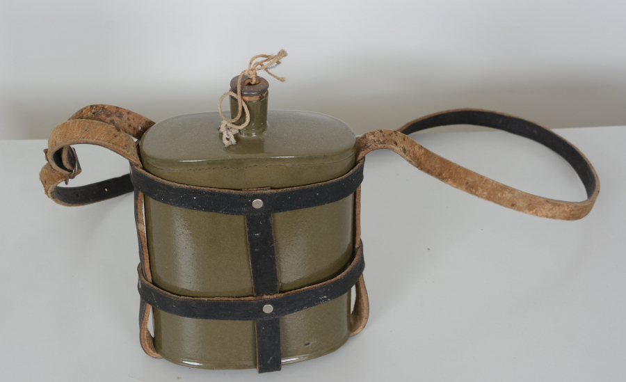 1. DÜNYA SAVAŞI DÖNEMİ ÇİL KONDİSYONDA EMAYE MATARA