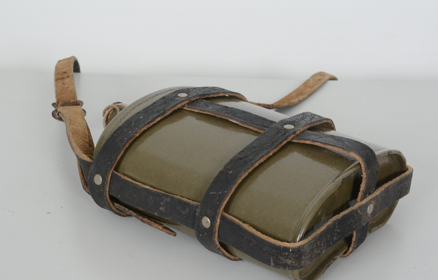 1. DÜNYA SAVAŞI DÖNEMİ ÇİL KONDİSYONDA EMAYE MATARA