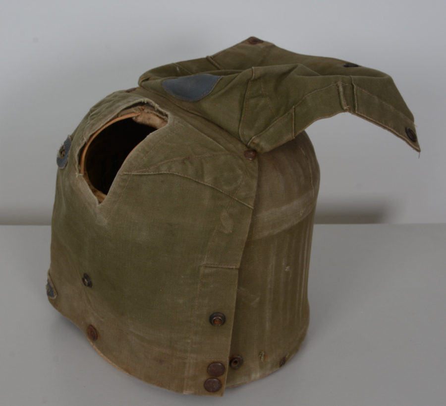 OSMANLI DÖNEMİ İŞLEMELİ KEKLİK KAFESİ KUMAŞ KORUMASIYLA