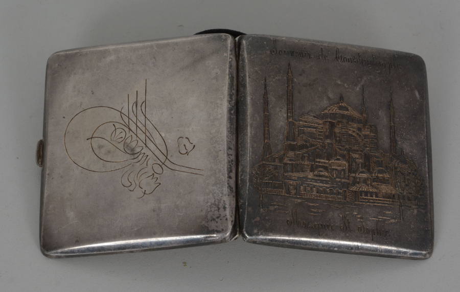 OSMANLI DÖNEMİ KALEM İŞÇİLİKLİ TUĞRA MOTİFLİ SİGARA TABAKASI