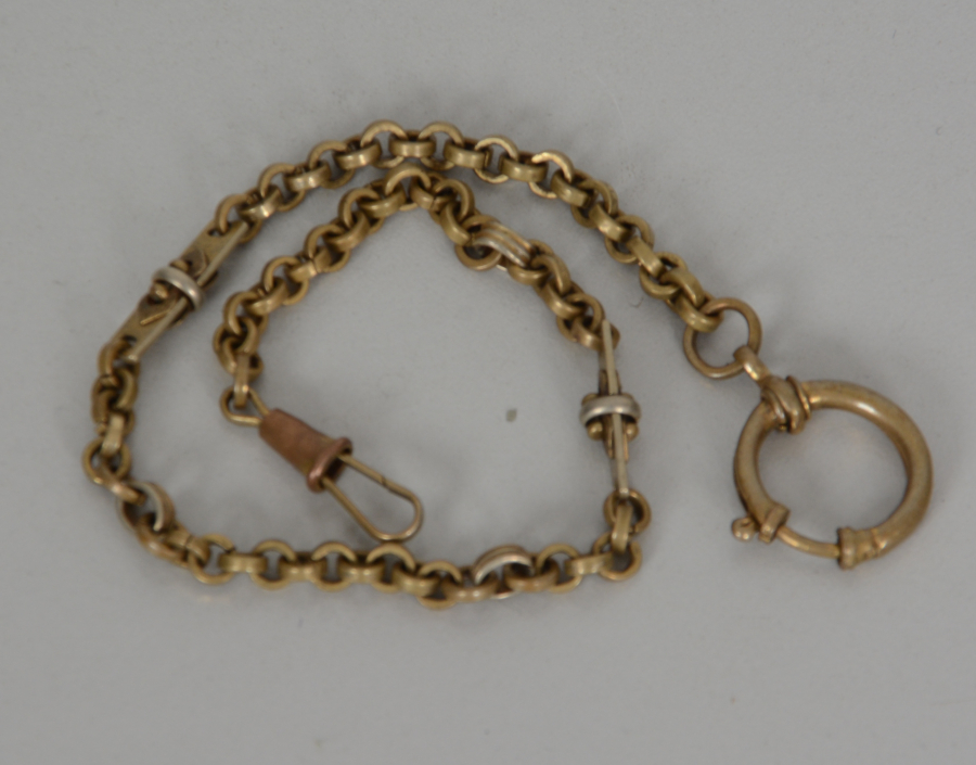 1900 BAŞLARI NADİR FORM CEP SAATİ KÖSTEĞİ - ZİNCİRİ