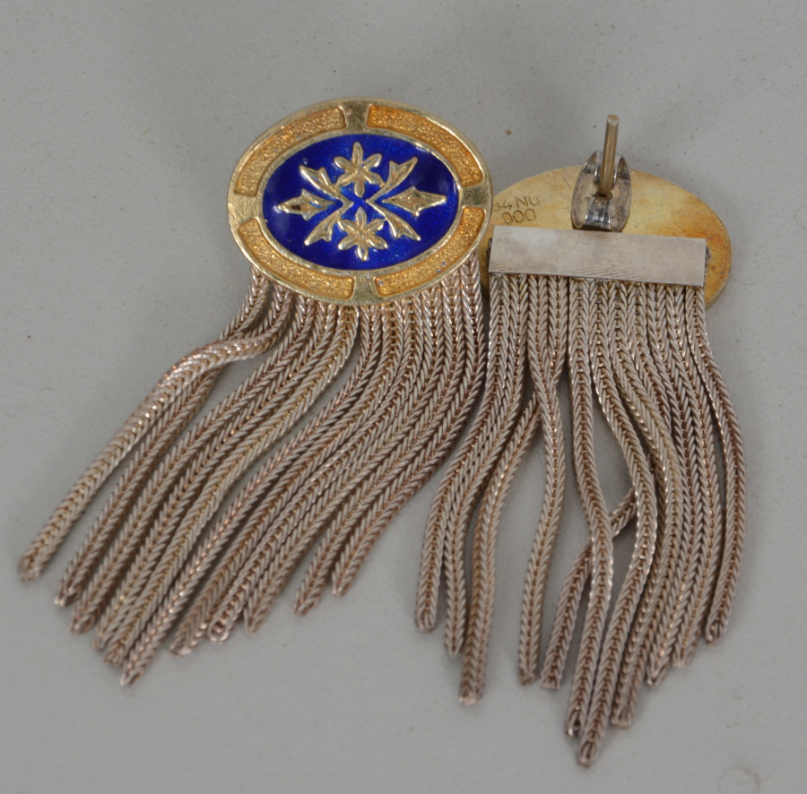 925 AYAR GÜMÜŞTEN MAMUL MİNELİ KÜPE