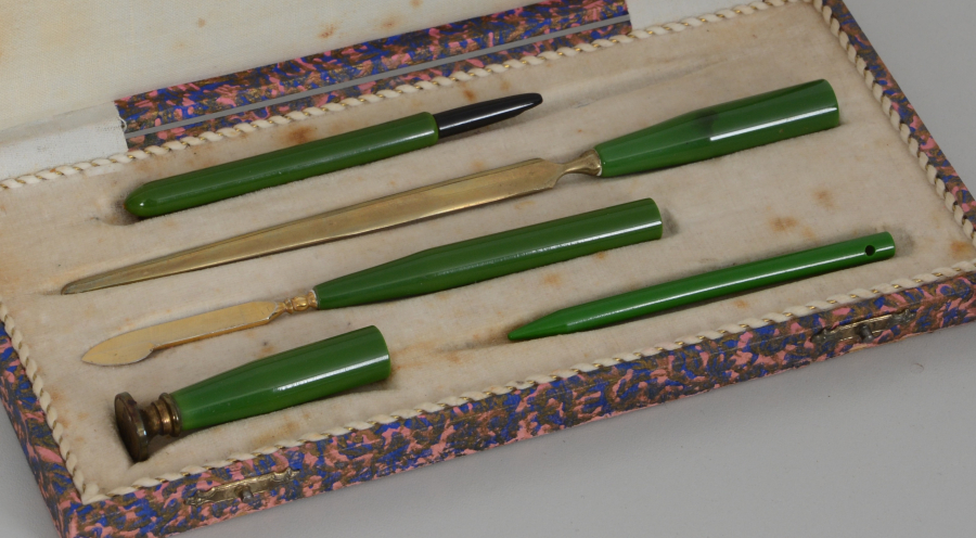  TAM TAKIM FRANSIZ KATALİN YAZI TAKIMI