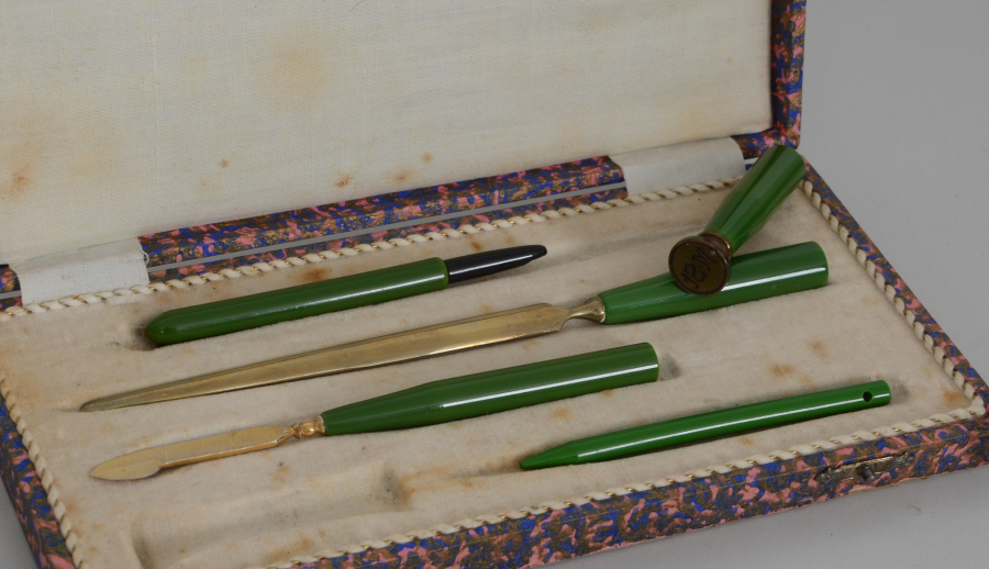  TAM TAKIM FRANSIZ KATALİN YAZI TAKIMI