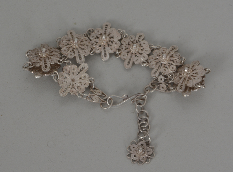 TELKARİ İŞÇİLİKLİ GÜMÜŞ BİLEKLİK