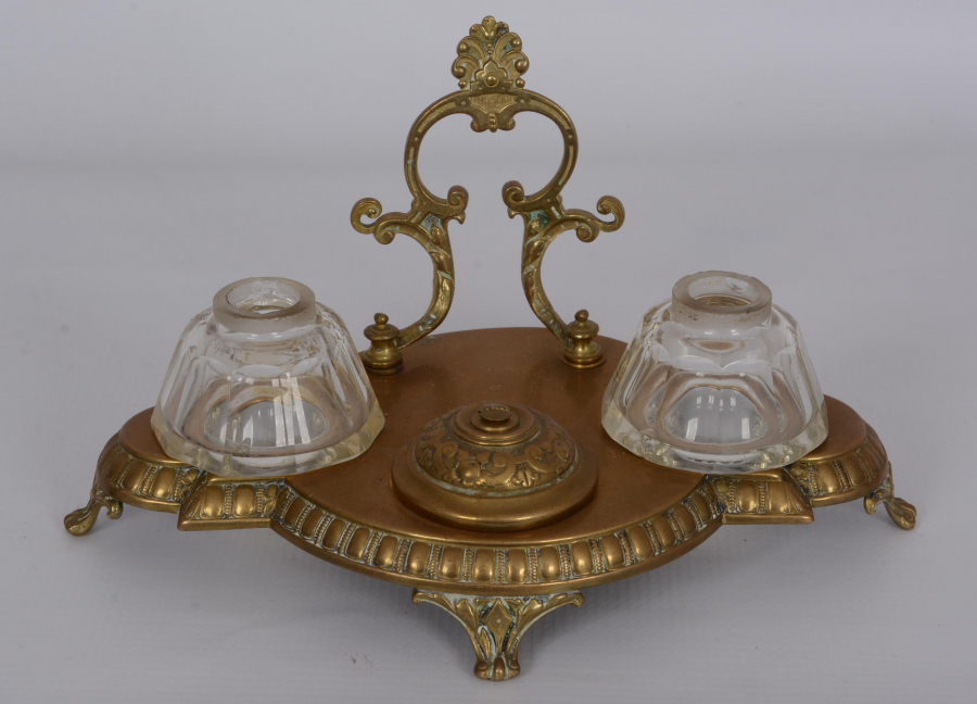 ART NOUVEAU HOKKA TAKIMI 