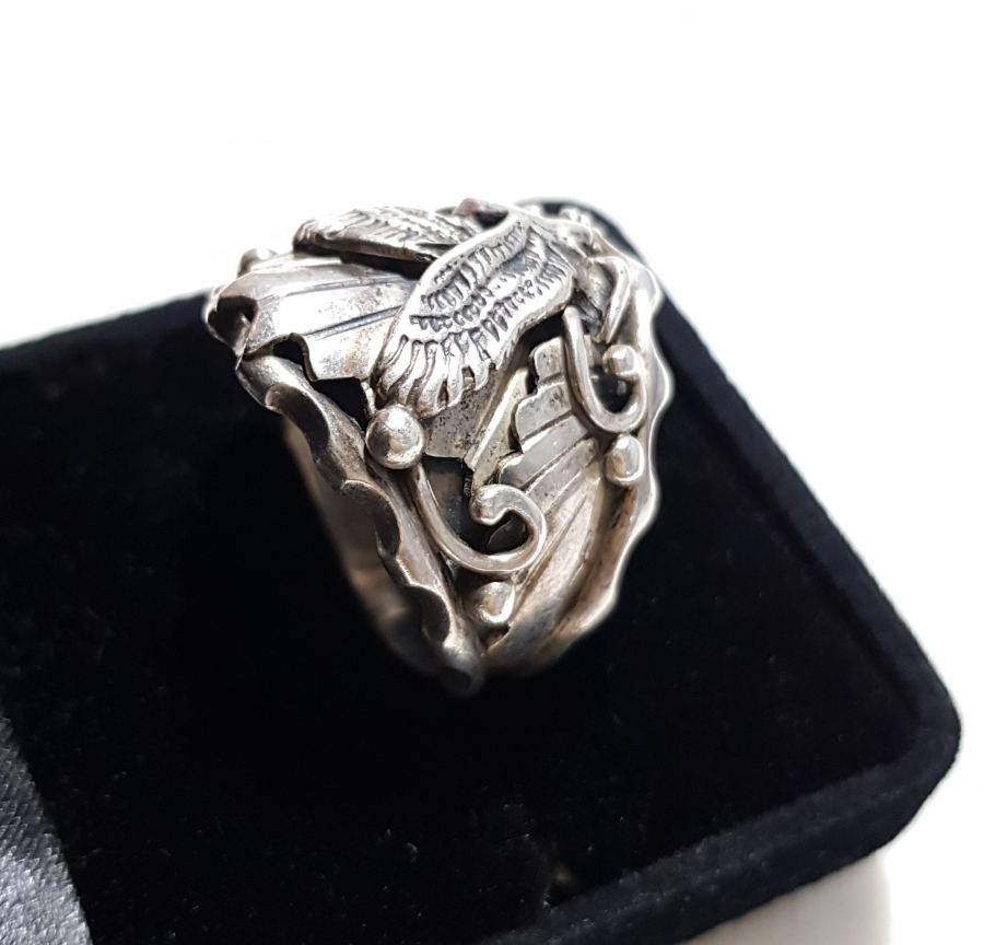 KARTAL GÖRSELLİ GÜMÜŞ YÜZÜK 