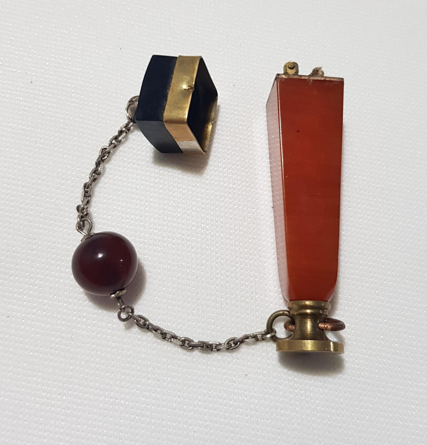 KEHRİBAR ÇAKMAK VE MÜHÜR