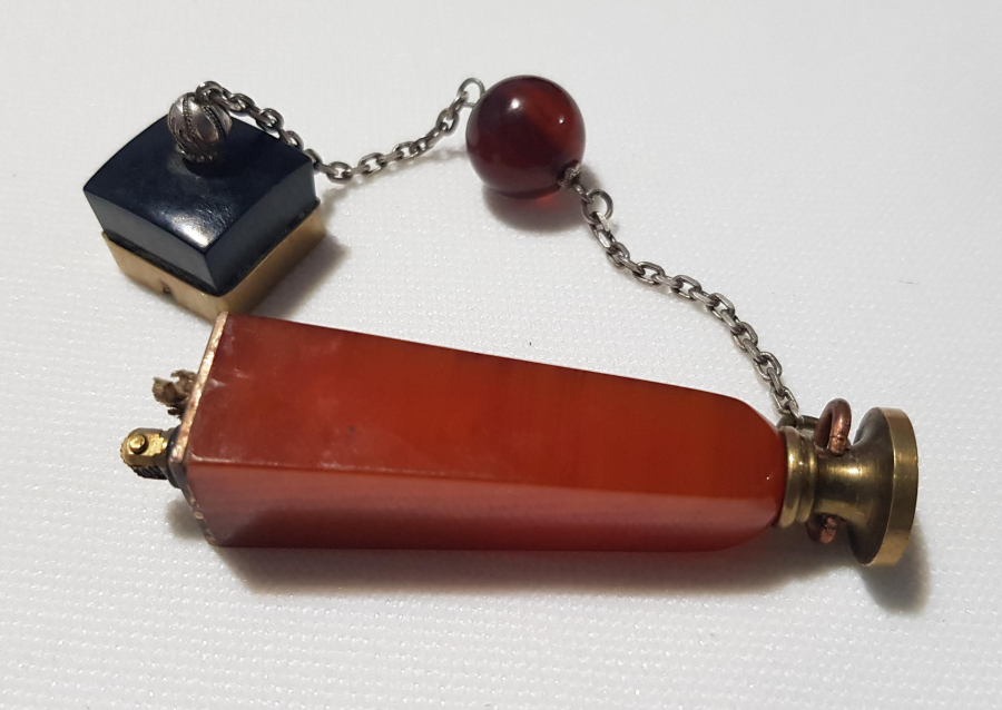 KEHRİBAR ÇAKMAK VE MÜHÜR