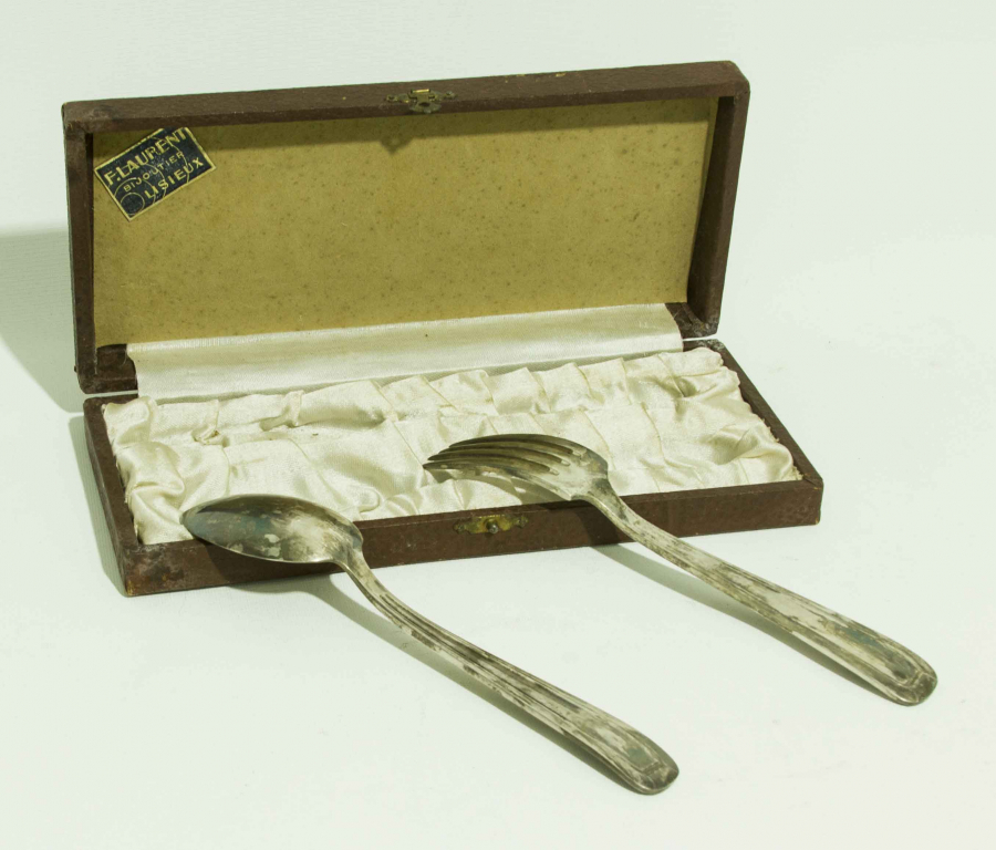 AVRUPA DAMGALI GÜMÜŞ KAPLAMA ÇATAL KAŞIK