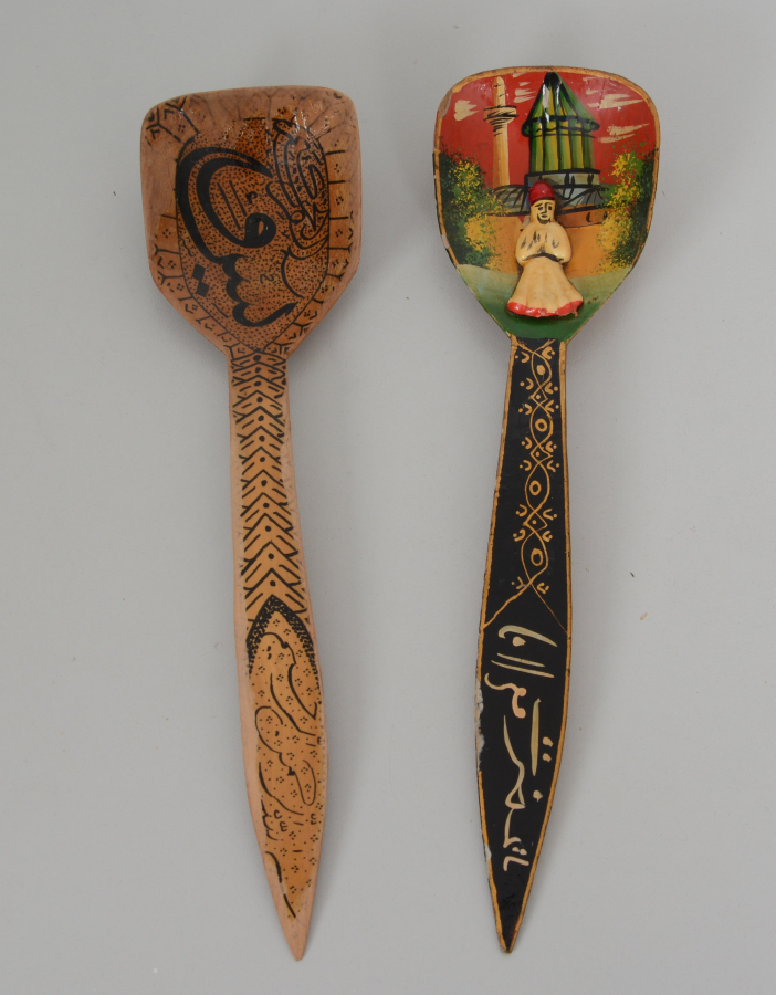 2 ADET ÜZERİ EL BOYAMA TAHTA KAŞIK