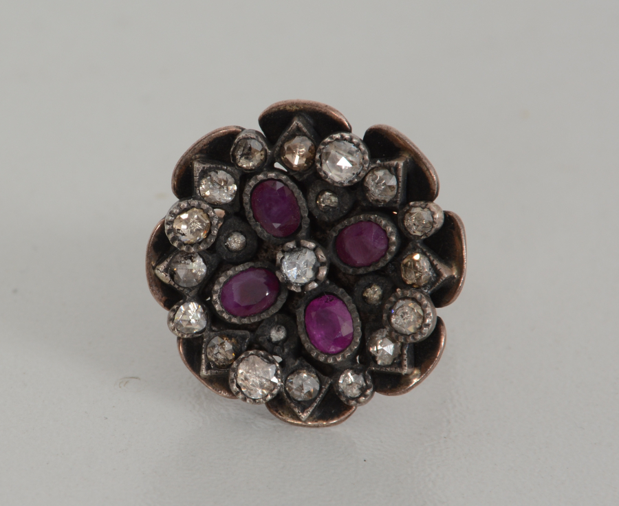 ÖZEL YAPIM ELMAS VE YAKUTLU GÜL MODEL ANTİKA ALTIN YÜZÜK