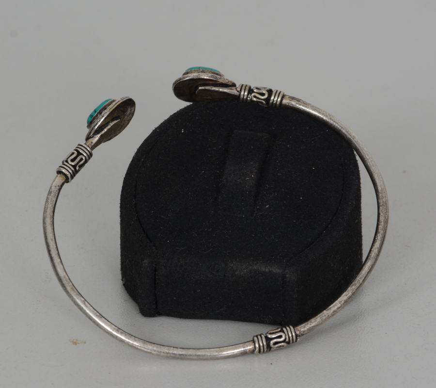 TURKUAZ TAŞLI GÜMÜŞ BİLEKLİK