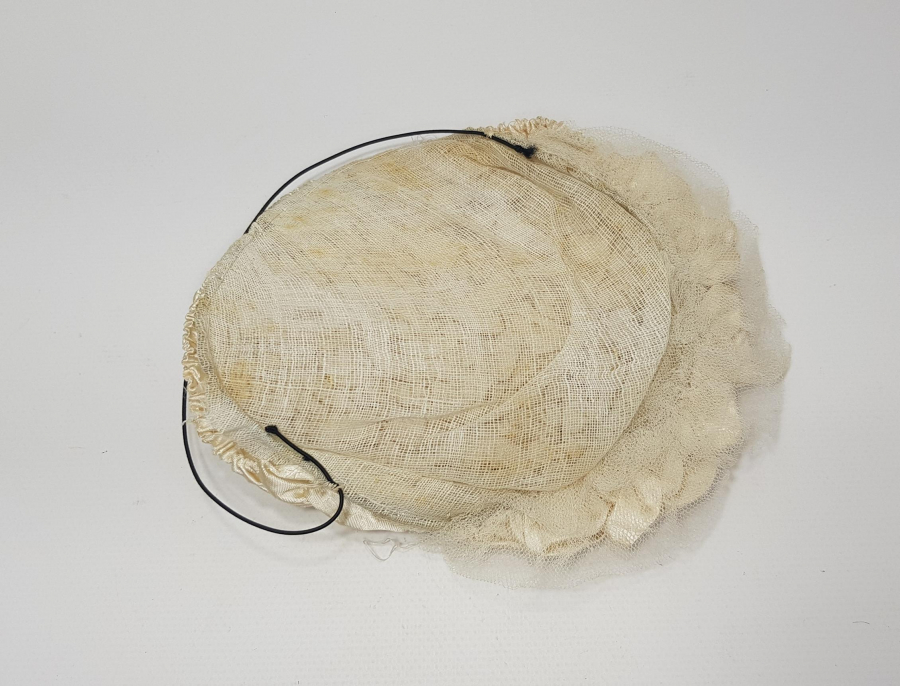 1900'LERDEN BEBEK ŞAPKASI 