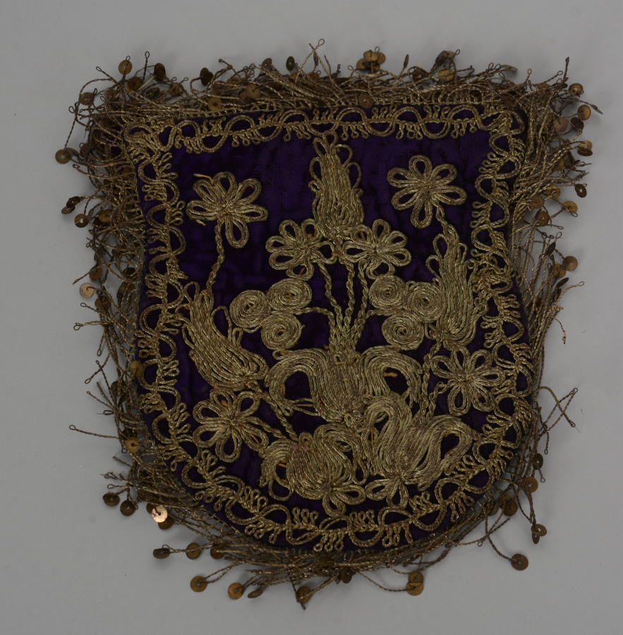 OSMANLI DÖNEMİ BERGAMA YÖRESİ ÇİFT TARAFI SIRMA İŞÇİLİKLİ KESE