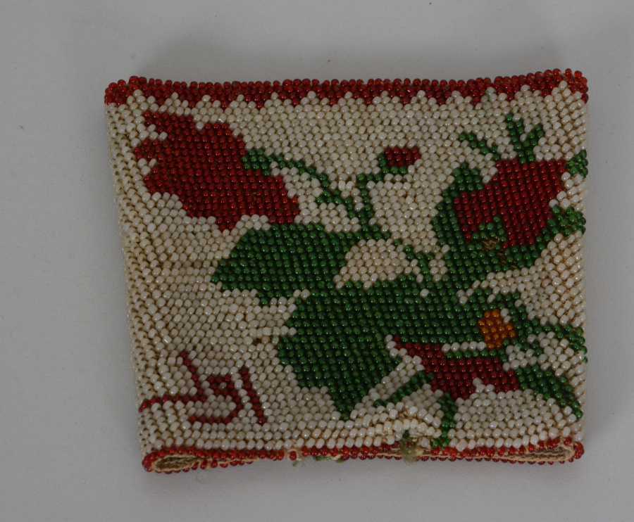 ÜZERİ OSMANLICA AFİYET OLSUN EFENDİM YAZILI BONCUK İŞİ OSMANLI DÖNEMİ BARDAKLIK