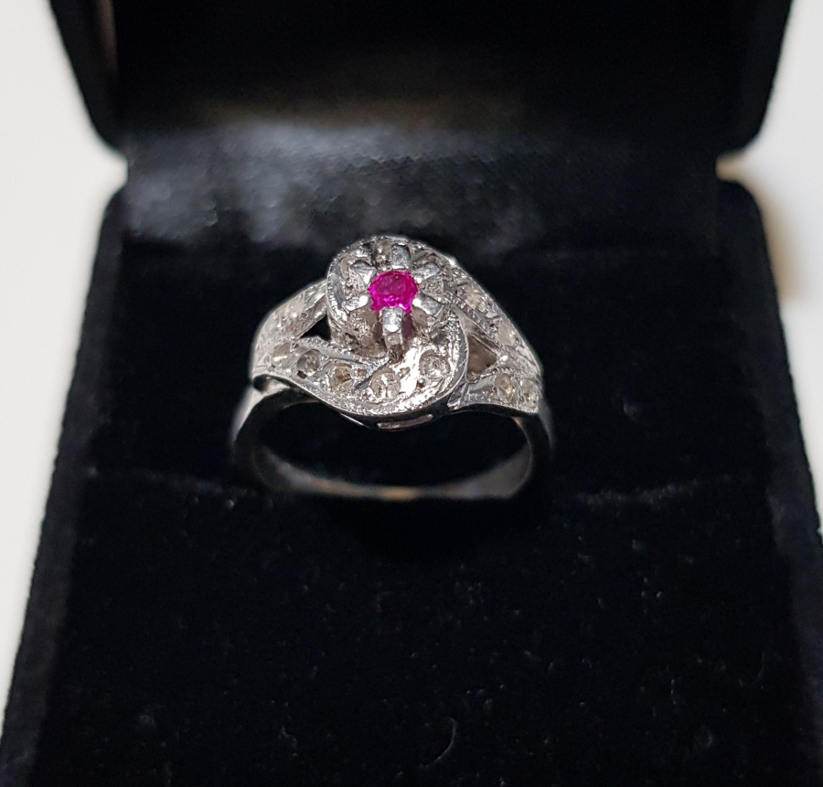 PIRLANTA TAŞLI PLATİN TÜZÜK 