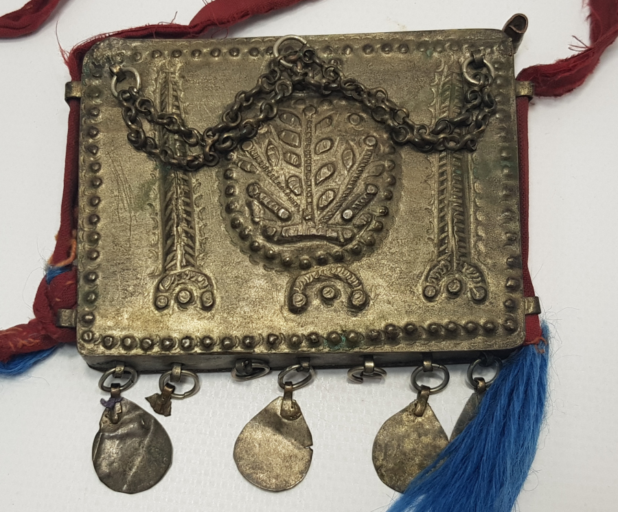 OSMANLI DÖNEMİ KABARTMA İŞÇİLİKLİ GÜMÜŞ ENAM KABI