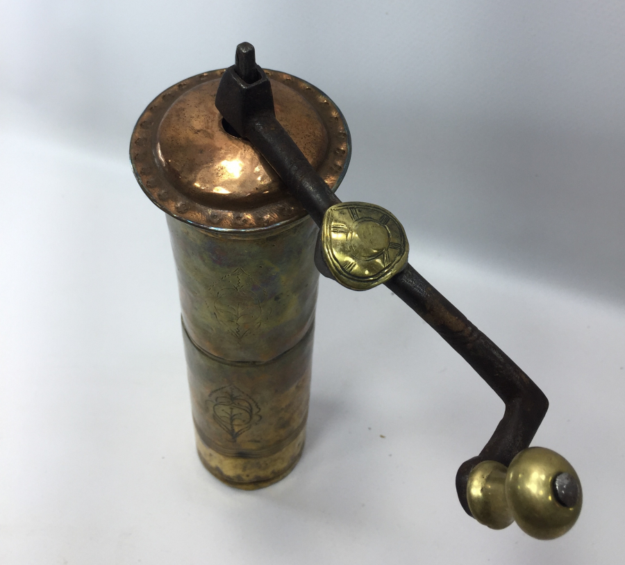 OSMANLI DÖNEMİ NADİR FORMDA BOSNA İŞİ KAHVE DEĞİRMENİ