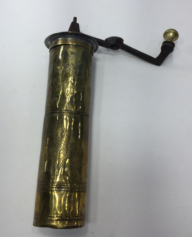 OSMANLI DÖNEMİ NADİR FORMDA BOSNA İŞİ KAHVE DEĞİRMENİ