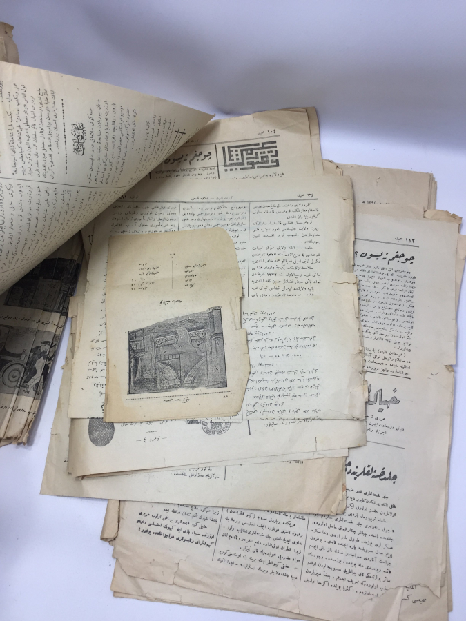 OSMANLI DÖNEMİ GAZETE PARÇALARI LOTU