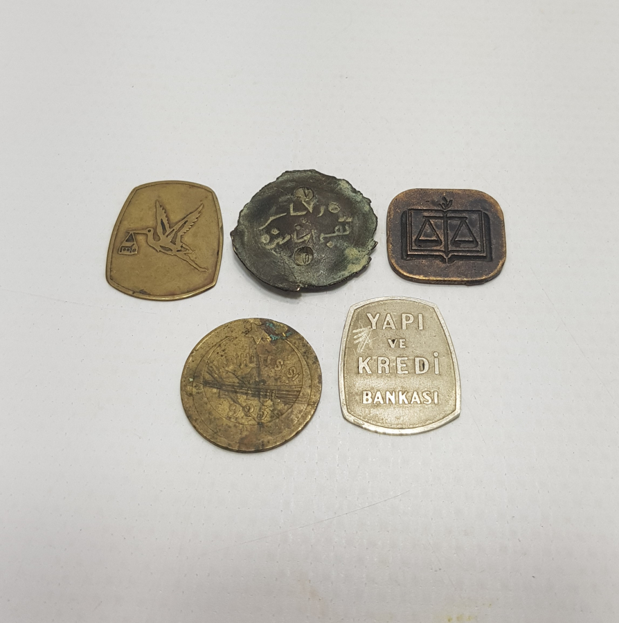 5 ADET JETON VE JETON BENZERİ OBJE