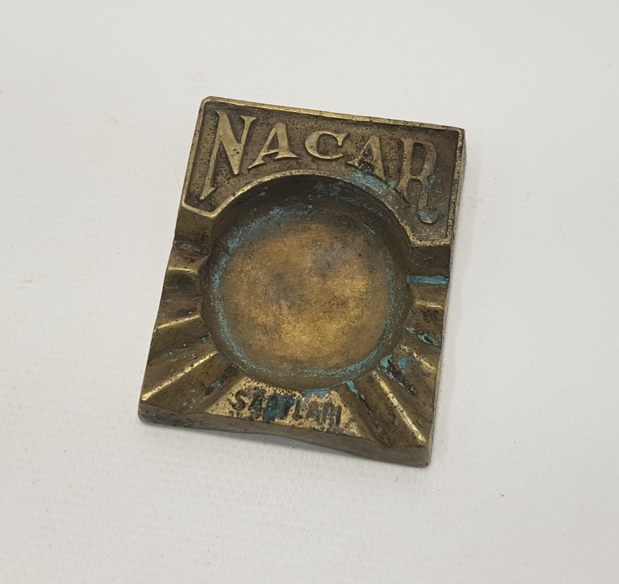 NACAR SAATLARI PİRİNÇ KÜL TABLASI 