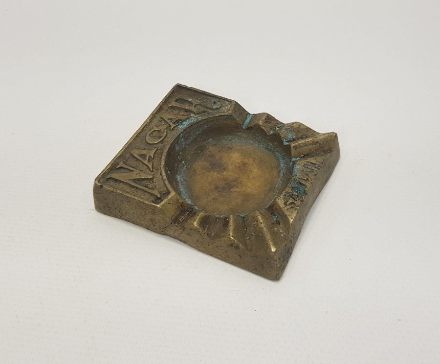 NACAR SAATLARI PİRİNÇ KÜL TABLASI 