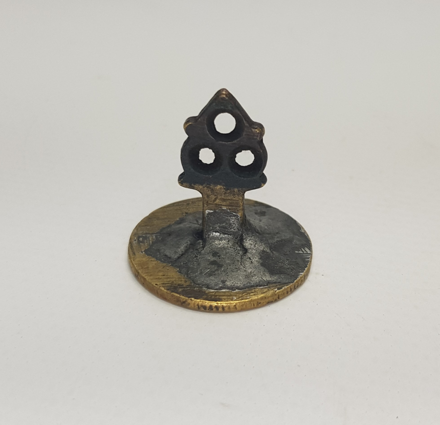 OSMANLICA YAZILI MÜHÜR: AKÇAŞEHİR KARİYESİ MUHTARI EVVEL SENE 340 